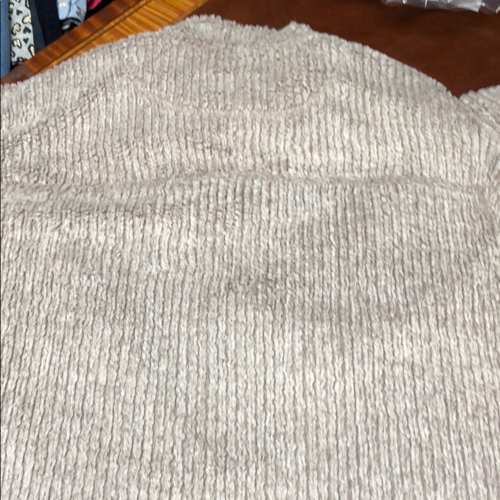 True Grit pullover - Picture 5 of 7